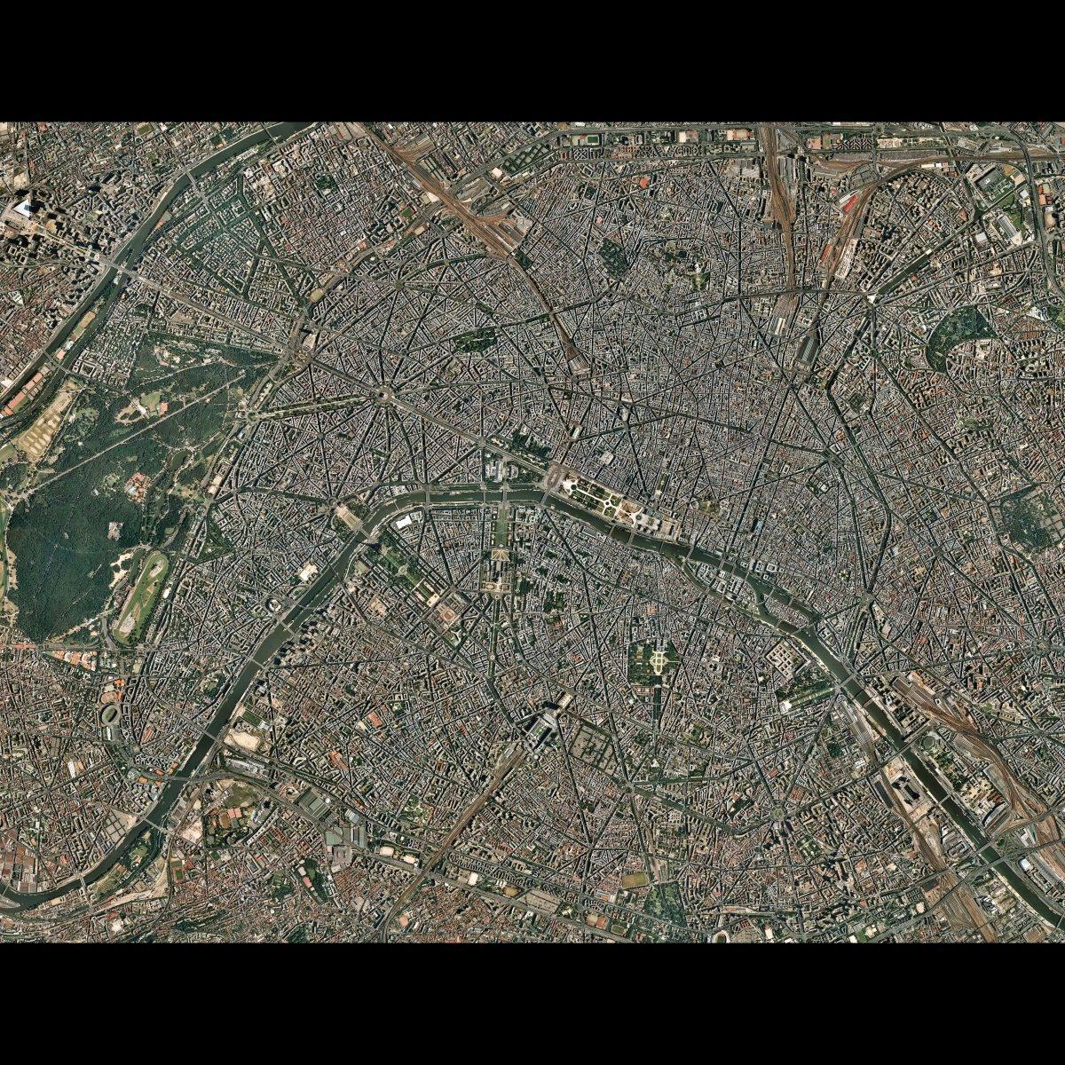 Mapa satelit Pariz